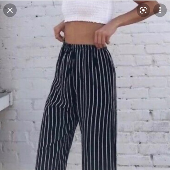 Brandy Melville Pants - Picture 2 of 4